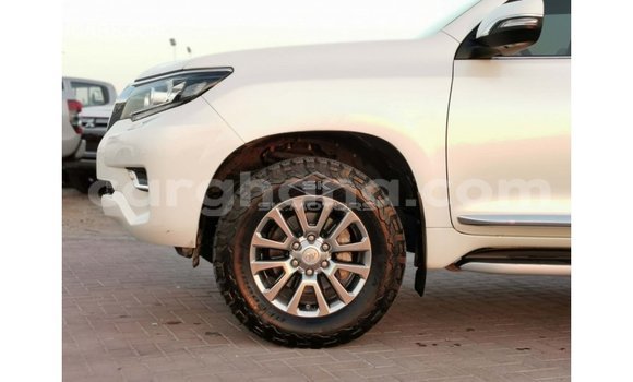 Buy Import Toyota Prado White Car in Import - Dubai in Ashanti Buy Import Toyota Prado White Car in Import - Dubai in Ashanti