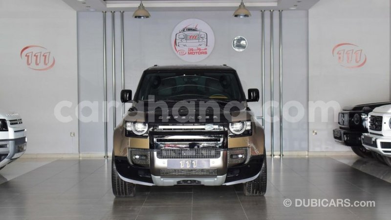 Big with watermark land rover defender ashanti import dubai 43316