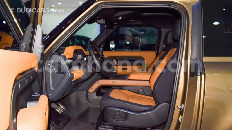 Big with watermark land rover defender ashanti import dubai 43316