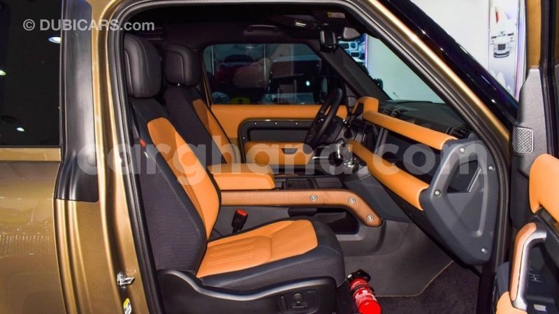 Big with watermark land rover defender ashanti import dubai 43316