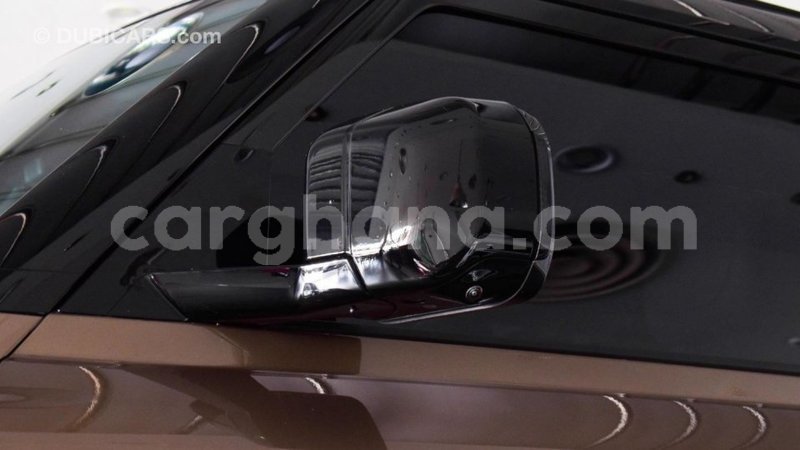 Big with watermark land rover defender ashanti import dubai 43316