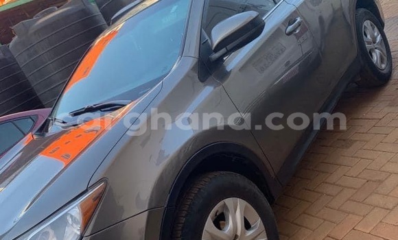 Sayi Na hannu Toyota RAV4 Black Mota in Accra a Greater Accra Sayi Na hannu Toyota RAV4 Black Mota in Accra a Greater Accra