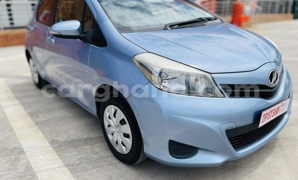Sayi Na hannu Toyota Vitz Blue Mota in Accra a Greater Accra Sayi Na hannu Toyota Vitz Blue Mota in Accra a Greater Accra