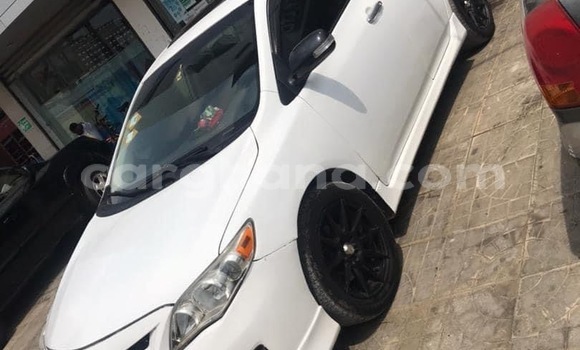 Buy Used Toyota Corolla White Car in Accra in Greater Accra Buy Used Toyota Corolla White Car in Accra in Greater Accra