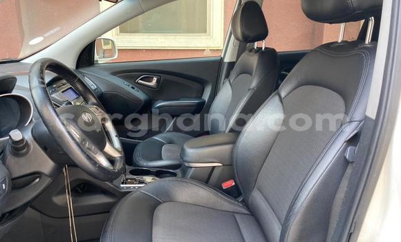 Buy Used Hyundai Tucson White Car in Sekondi–Takoradi Metropolitan in Western Buy Used Hyundai Tucson White Car in Sekondi–Takoradi Metropolitan in Western