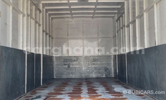 Ra Imported Mitsubishi Carisma funfun Ọkọ̀ in Import - Dubai ni Ashanti Ra Imported Mitsubishi Carisma funfun Ọkọ̀ in Import - Dubai ni Ashanti