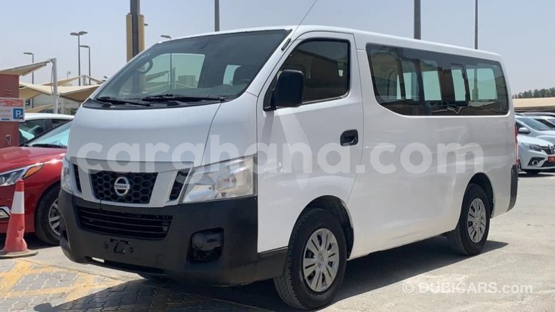 Big with watermark nissan urvan ashanti import dubai 43359