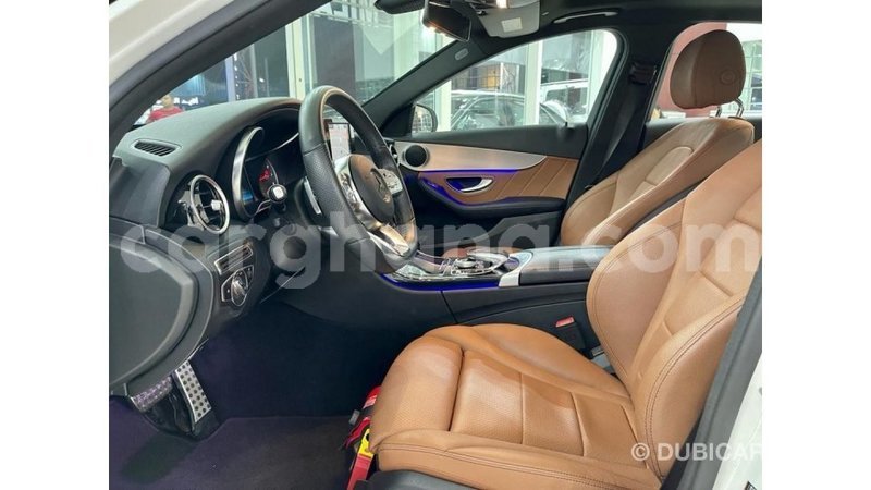 Big with watermark mercedes benz a200 ashanti import dubai 43363