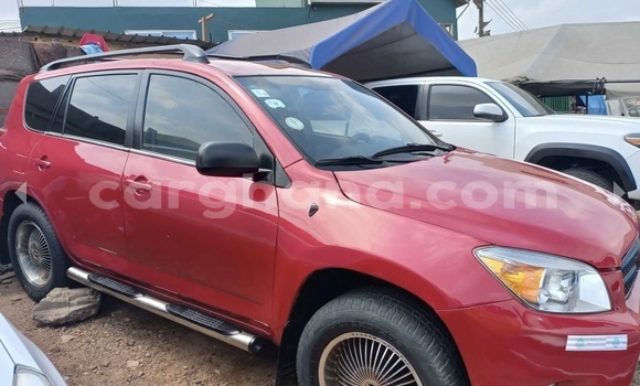 Sayi Na hannu Toyota RAV4 Red Mota in Accra a Greater Accra Sayi Na hannu Toyota RAV4 Red Mota in Accra a Greater Accra