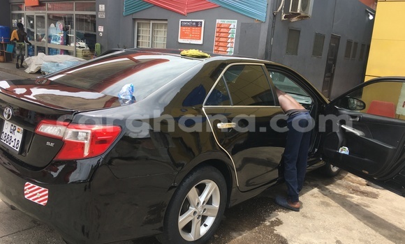 Sayi Na hannu Toyota Camry Black Mota in Accra a Greater Accra Sayi Na hannu Toyota Camry Black Mota in Accra a Greater Accra