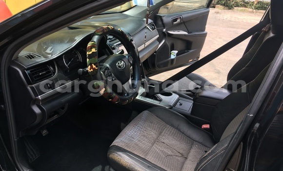 Sayi Na hannu Toyota Camry Black Mota in Accra a Greater Accra Sayi Na hannu Toyota Camry Black Mota in Accra a Greater Accra