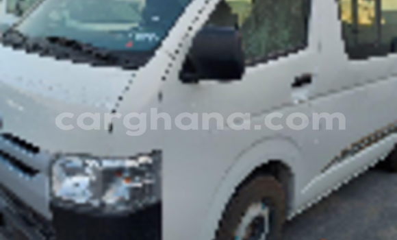 Buy Used Toyota Hiace White Car in Accra in Greater Accra Buy Used Toyota Hiace White Car in Accra in Greater Accra