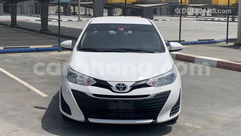 Big with watermark toyota yaris ashanti import dubai 43390