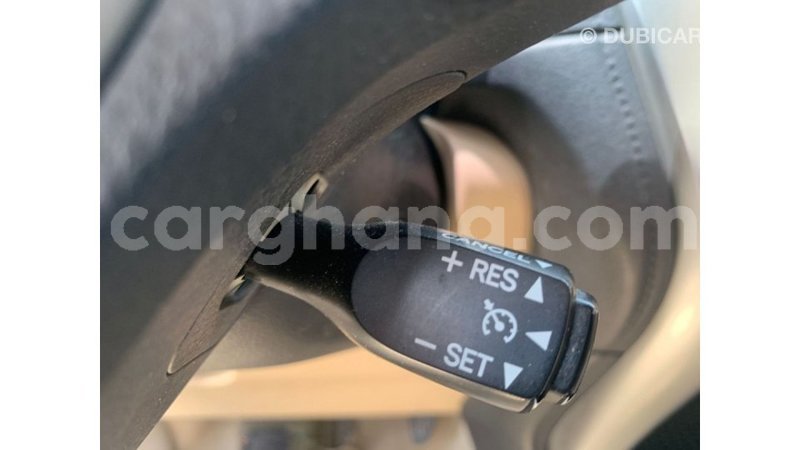 Big with watermark toyota yaris ashanti import dubai 43390