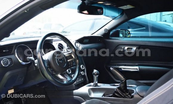 Ra Imported Ford Mustang Miiran Ọkọ̀ in Import - Dubai ni Ashanti Ra Imported Ford Mustang Miiran Ọkọ̀ in Import - Dubai ni Ashanti