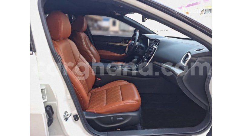 Big with watermark nissan maxima ashanti import dubai 43394