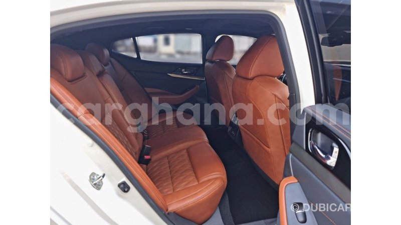 Big with watermark nissan maxima ashanti import dubai 43394