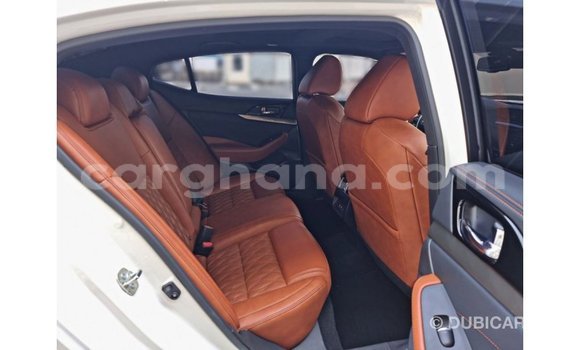 Buy Import Nissan Maxima White Car in Import - Dubai in Ashanti Buy Import Nissan Maxima White Car in Import - Dubai in Ashanti