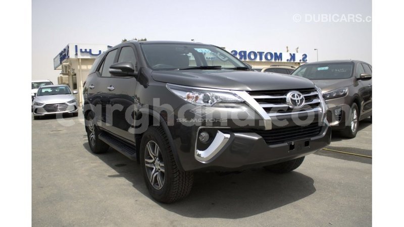 Big with watermark toyota fortuner ashanti import dubai 43397