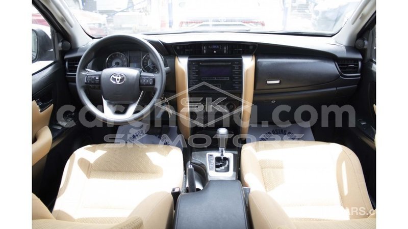 Big with watermark toyota fortuner ashanti import dubai 43397