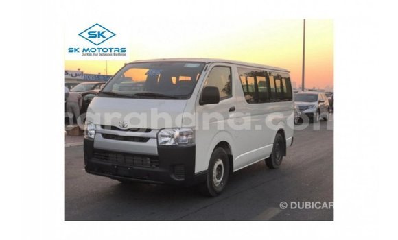 Buy Import Toyota Hiace White Car in Import - Dubai in Ashanti