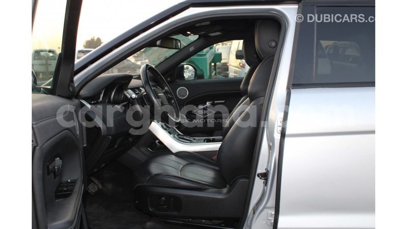 Big with watermark land rover range rover ashanti import dubai 43400