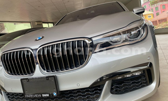 Ra Àlòkù BMW 7-Series Silver Ọkọ̀ in Accra ni Greater Accra Ra Àlòkù BMW 7-Series Silver Ọkọ̀ in Accra ni Greater Accra