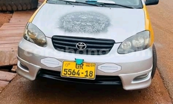 Sayi Na hannu Toyota Corolla Red Mota in Accra a Greater Accra Sayi Na hannu Toyota Corolla Red Mota in Accra a Greater Accra