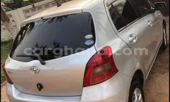 Sayi Na hannu Toyota Vitz Azurfa Mota in Accra a Greater Accra Sayi Na hannu Toyota Vitz Azurfa Mota in Accra a Greater Accra