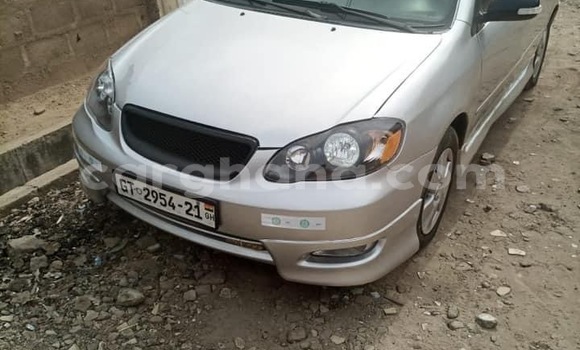Sayi Na hannu Toyota Corolla Azurfa Mota in Accra a Greater Accra Sayi Na hannu Toyota Corolla Azurfa Mota in Accra a Greater Accra