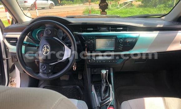 Buy Used Toyota Corolla White Car in Accra in Greater Accra Buy Used Toyota Corolla White Car in Accra in Greater Accra
