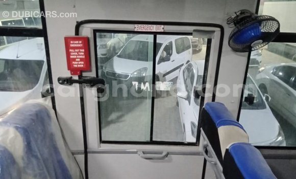 Ra Imported Tata 709 funfun Ọkọ̀ akẹ́rù ńlá in Import - Dubai ni Ashanti Ra Imported Tata 709 funfun Ọkọ̀ akẹ́rù ńlá in Import - Dubai ni Ashanti