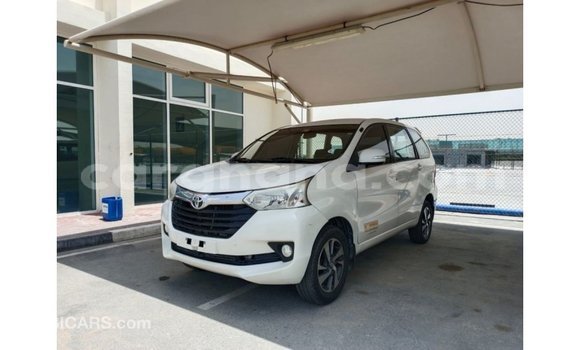 Ra Imported Toyota Avanza funfun Ọkọ̀ in Import - Dubai ni Ashanti Ra Imported Toyota Avanza funfun Ọkọ̀ in Import - Dubai ni Ashanti