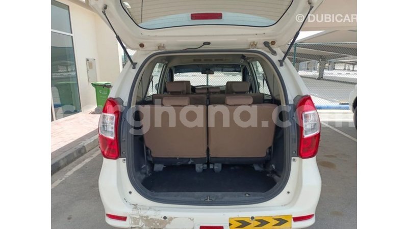 Big with watermark toyota avanza ashanti import dubai 43427