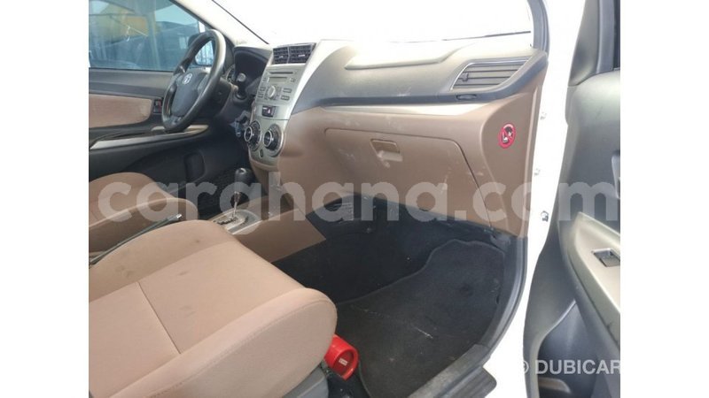 Big with watermark toyota avanza ashanti import dubai 43427