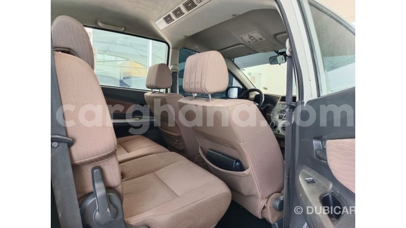 Big with watermark toyota avanza ashanti import dubai 43427