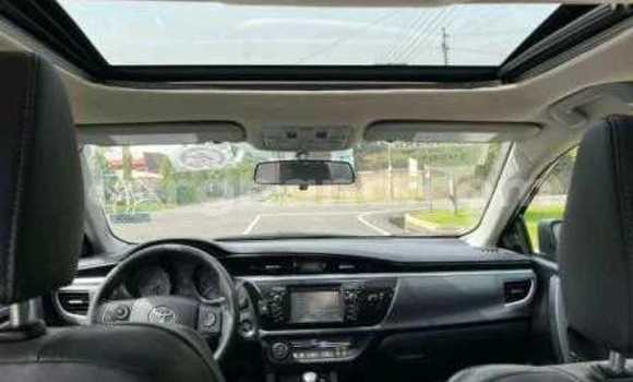 Sayi Na hannu Toyota Corolla Black Mota in Accra a Greater Accra Sayi Na hannu Toyota Corolla Black Mota in Accra a Greater Accra