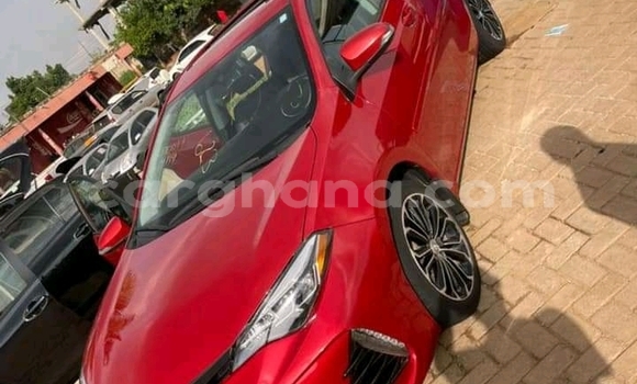 Ra Àlòkù Toyota Corolla Red Ọkọ̀ in Accra ni Greater Accra Ra Àlòkù Toyota Corolla Red Ọkọ̀ in Accra ni Greater Accra
