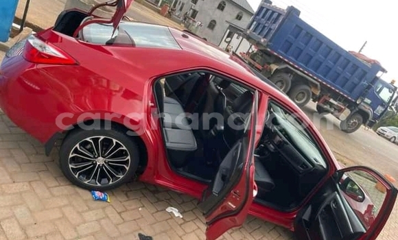 Ra Àlòkù Toyota Corolla Red Ọkọ̀ in Accra ni Greater Accra Ra Àlòkù Toyota Corolla Red Ọkọ̀ in Accra ni Greater Accra
