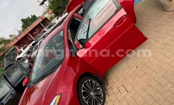 Ra Àlòkù Toyota Corolla Red Ọkọ̀ in Accra ni Greater Accra Ra Àlòkù Toyota Corolla Red Ọkọ̀ in Accra ni Greater Accra