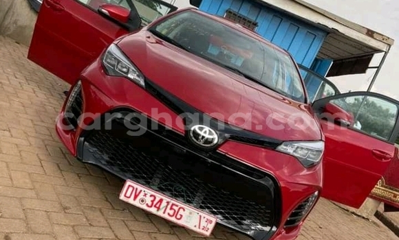 Ra Àlòkù Toyota Corolla Red Ọkọ̀ in Accra ni Greater Accra Ra Àlòkù Toyota Corolla Red Ọkọ̀ in Accra ni Greater Accra