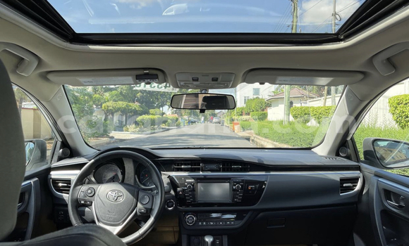 Sayi Na hannu Toyota Corolla White Mota in Accra a Greater Accra Sayi Na hannu Toyota Corolla White Mota in Accra a Greater Accra