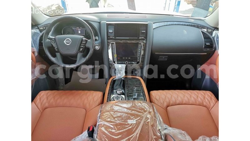 Big with watermark nissan patrol ashanti import dubai 43475