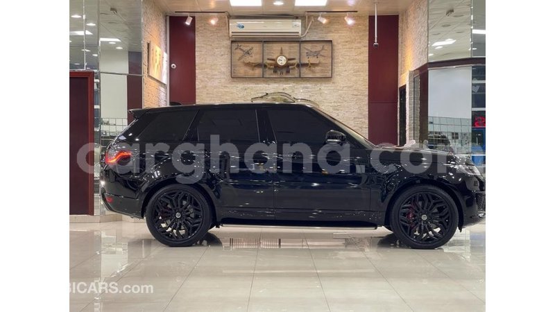 Big with watermark land rover range rover ashanti import dubai 43476