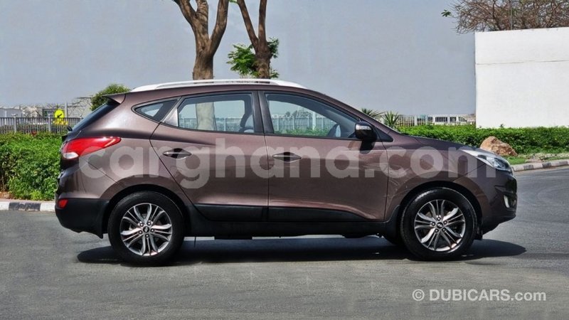 Big with watermark hyundai tucson ashanti import dubai 43480