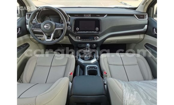 Sayi Imported Nissan Xterra White Mota in Import - Dubai a Ashanti Sayi Imported Nissan Xterra White Mota in Import - Dubai a Ashanti