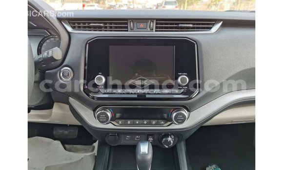 Sayi Imported Nissan Xterra White Mota in Import - Dubai a Ashanti Sayi Imported Nissan Xterra White Mota in Import - Dubai a Ashanti
