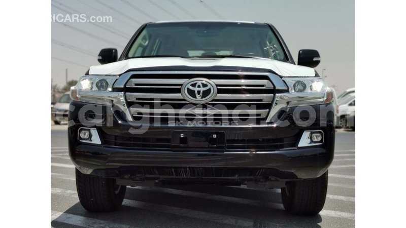 Big with watermark toyota land cruiser ashanti import dubai 43490