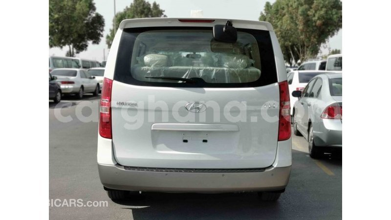 Big with watermark hyundai accent ashanti import dubai 43496