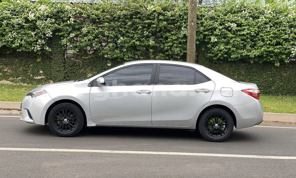 Sayi Na hannu Toyota Corolla Azurfa Mota in Accra a Greater Accra Sayi Na hannu Toyota Corolla Azurfa Mota in Accra a Greater Accra
